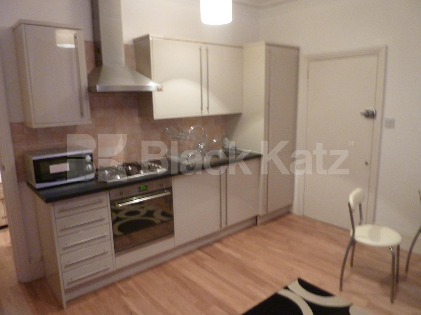 			NEW INSTRUCTION!, 1 Bedroom, 1 bath, 1 reception Flat			 Prowes Place, CAMDEN